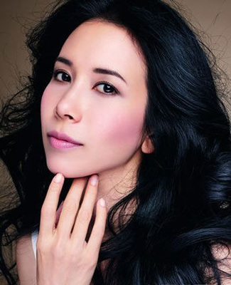 莫文蔚(karen joy morris,艺名karen mok,混血儿,香港歌手和演员