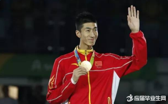 赵帅夺中国男子首金创造新历史